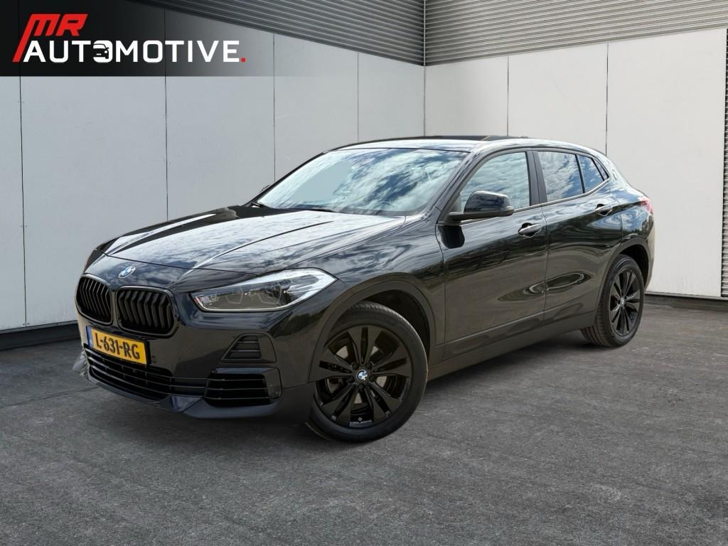 Bmw X2 sDrive 18i Executive - Stoelverwarming, Trekhaak, PDC, 745 kg, X2, Gebruikt, Met garantie (alle)