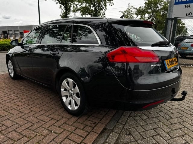 Opel Insignia Sports Tourer 1.8 Edition 179.000km Airco/ECC,, Stof, Gebruikt, Zwart, 4 cilinders