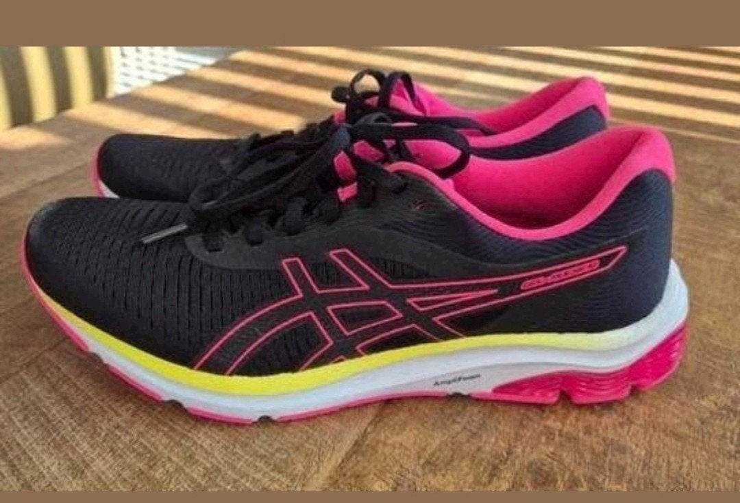 NIEUW ASICS Gel-Pulse hardloopschoenen maat 44, Hardloopschoenen, Nieuw, Ophalen of Verzenden, Hardlopen