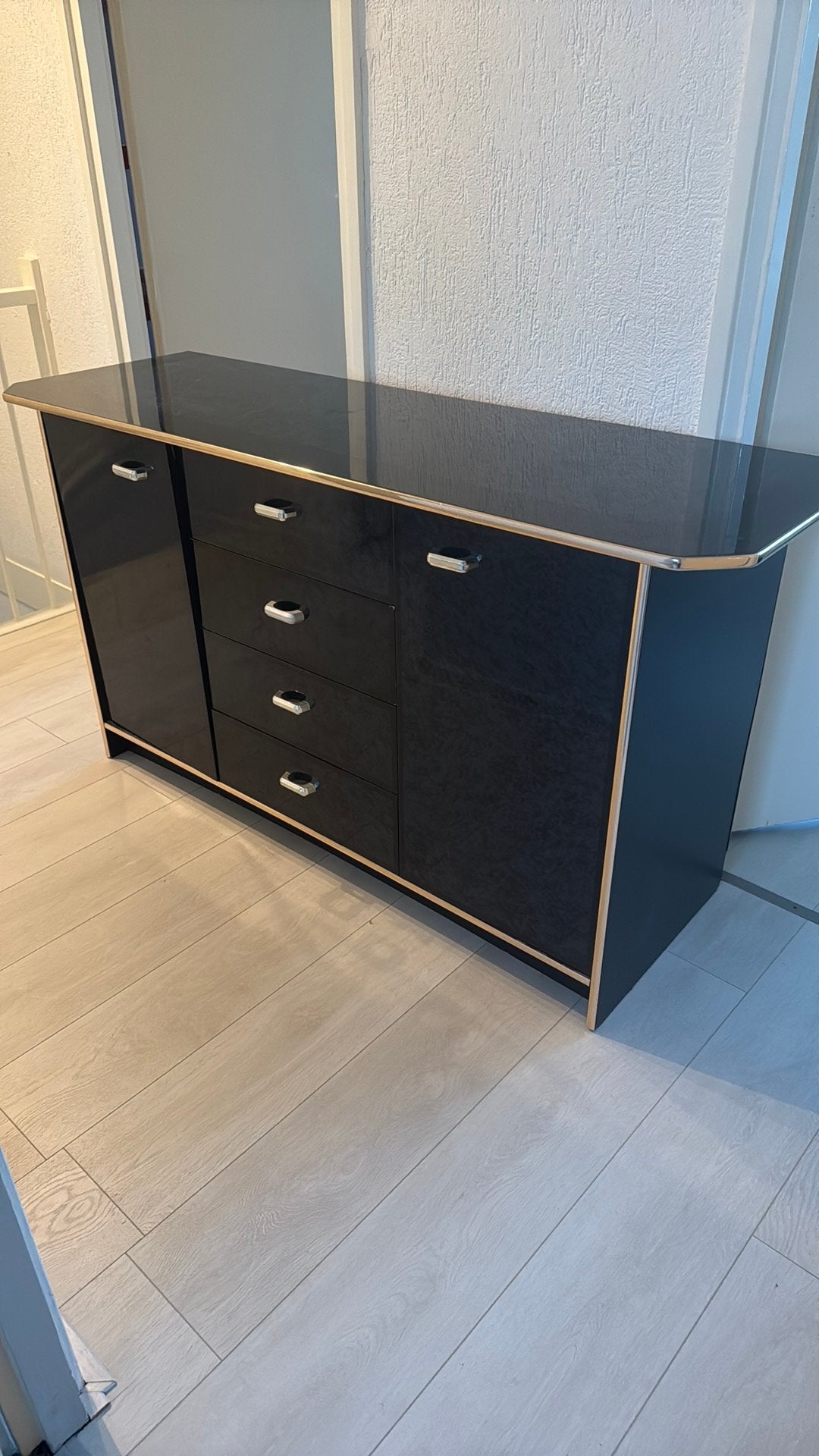 Hoogglans dressoir, Ophalen, Met deur(en), 150 tot 200 cm, Zo goed als nieuw