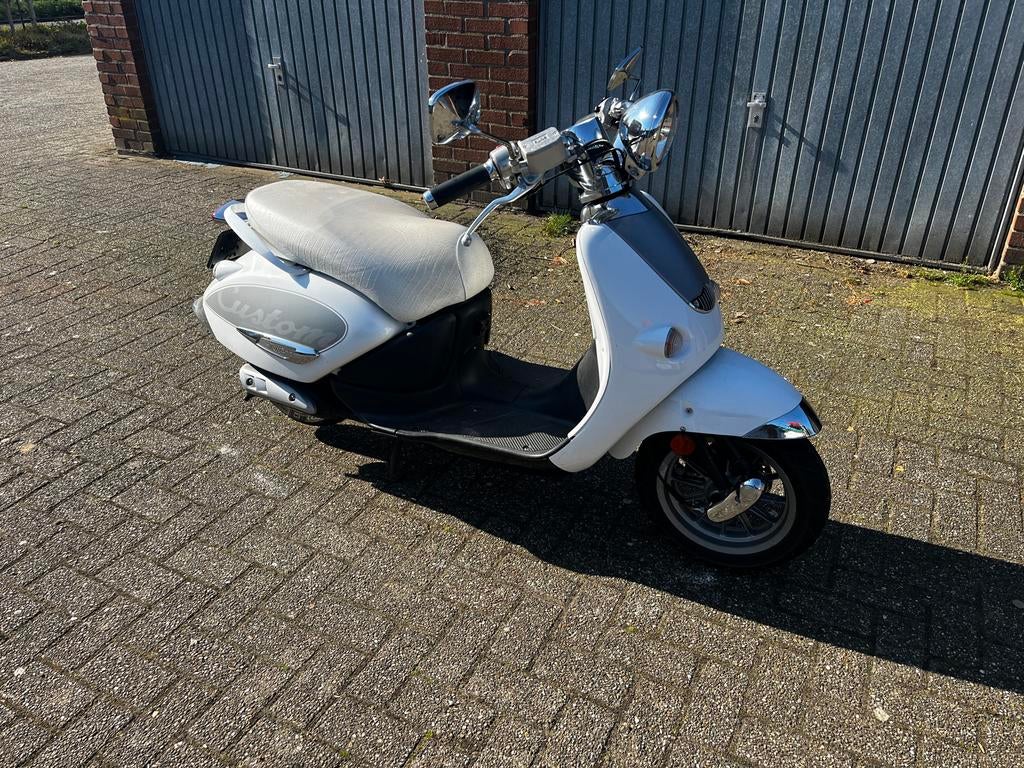 Aprilia Mojito Custom, Fietsen en Brommers, Scooters | Aprilia, Ophalen, Gebruikt, Maximaal 45 km/u, Mojito of Habana