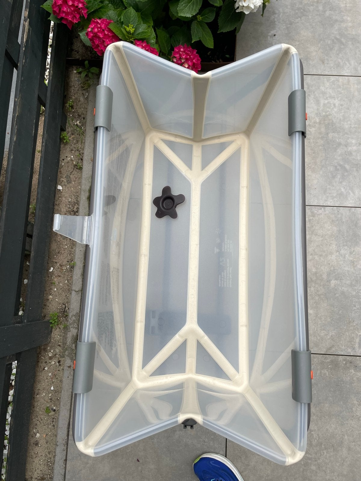 Stokke Flexi Bath opvouwbaar babybadje met standaard, Kinderen en Baby's, Zo goed als nieuw, Badje, Standaard, Ophalen