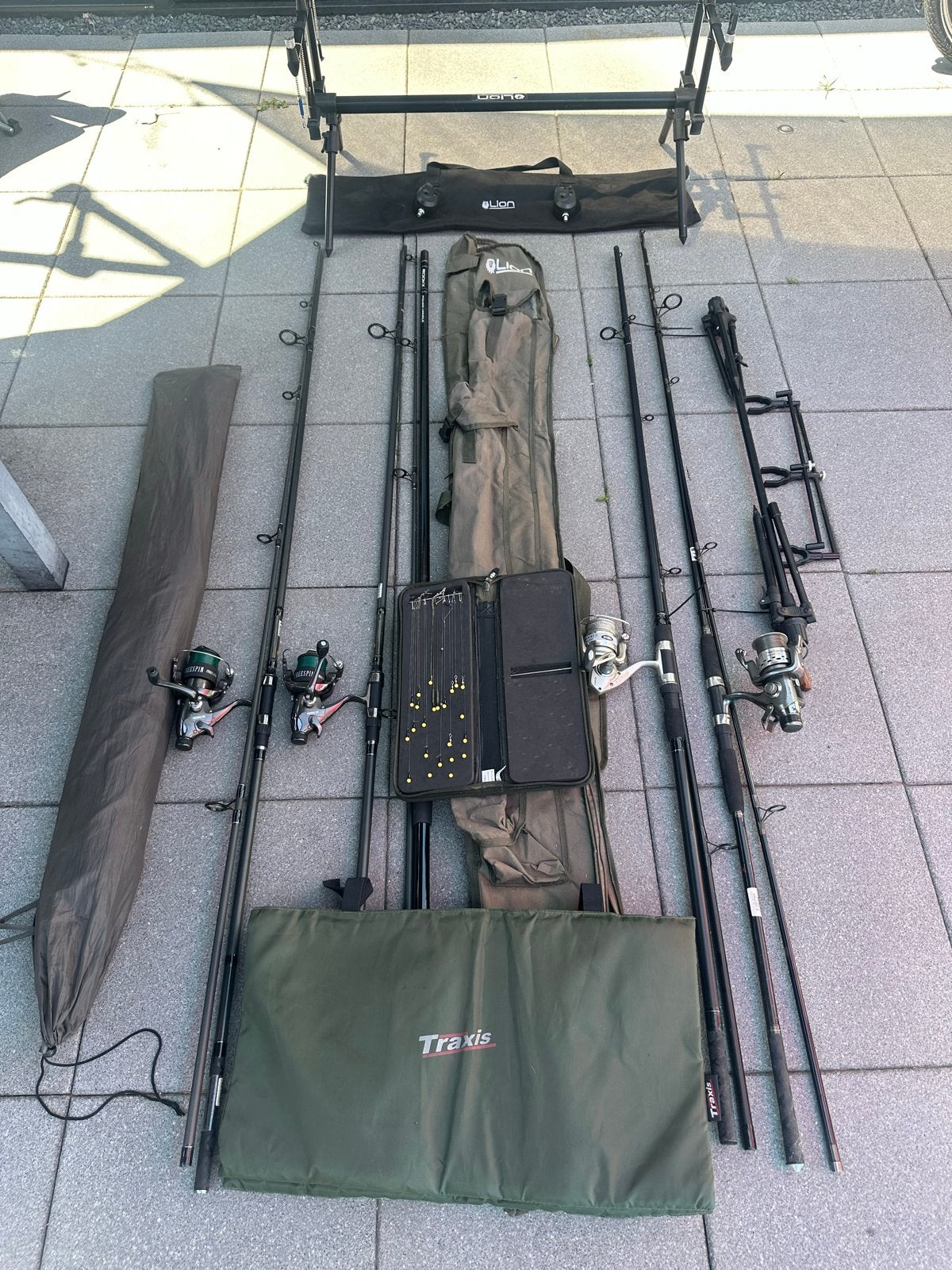 Complete Karperset: hengels, molens, rodpod en meer, Watersport en Boten, Ophalen, Gebruikt, Complete set
