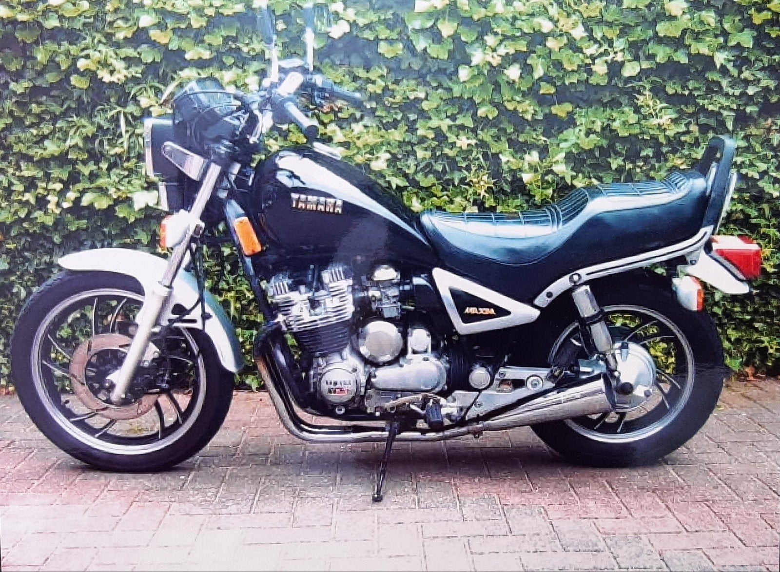 gevraagd  motorblok yamaha xj750j Maxim, Motoren, Ophalen of Verzenden