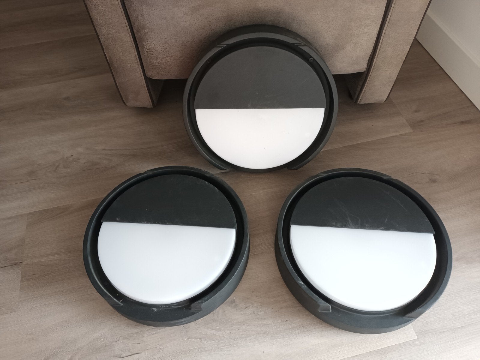 3 prolumia wandlampen met sensor, Minder dan 50 watt, Wandlamp, Ophalen of Verzenden, Licht-donker-sensor