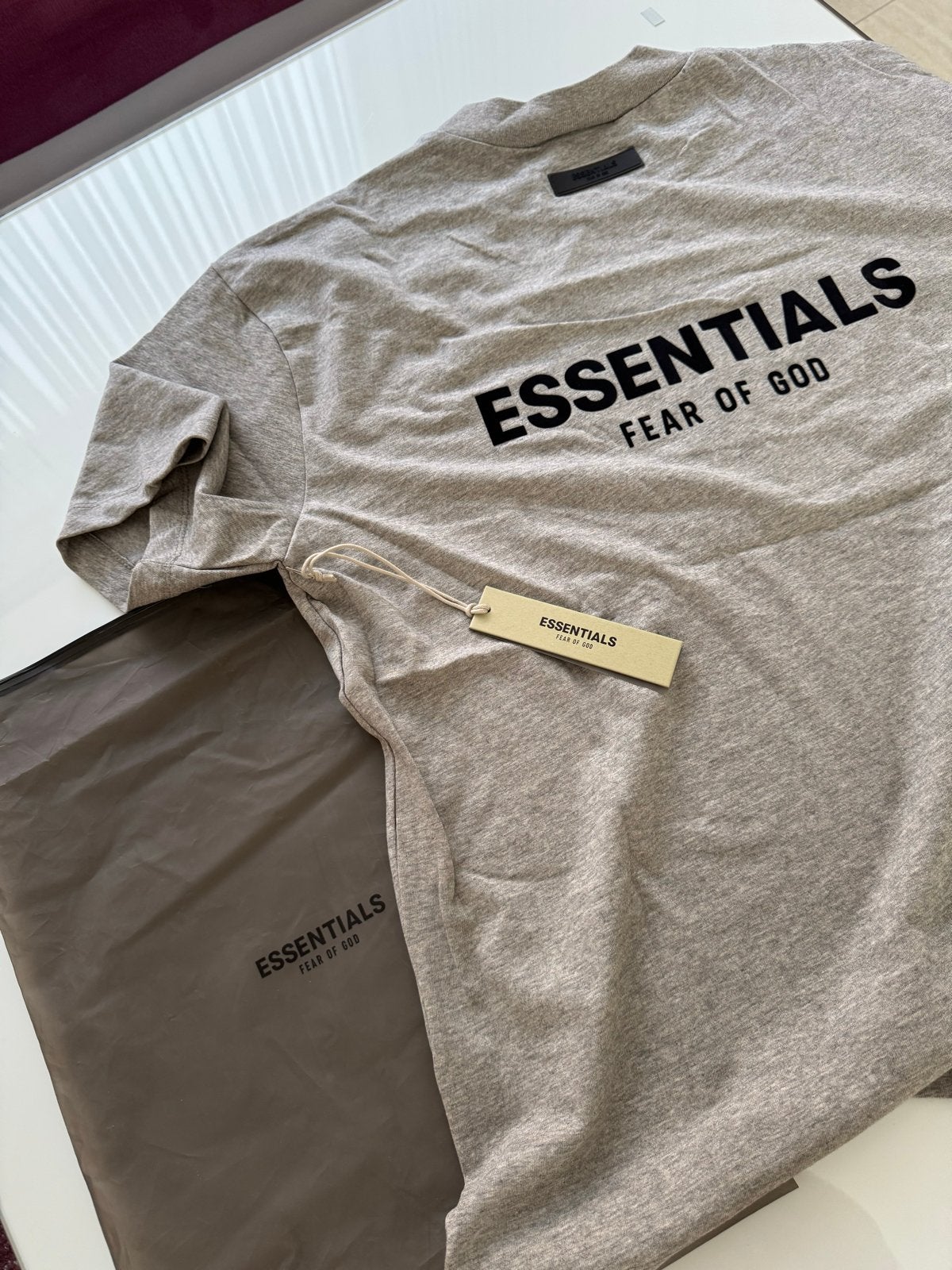 Essentials Fear of God T-shirt Grijs Maat M, Ophalen of Verzenden, Zo goed als nieuw, Maat 48/50 (M), Grijs
