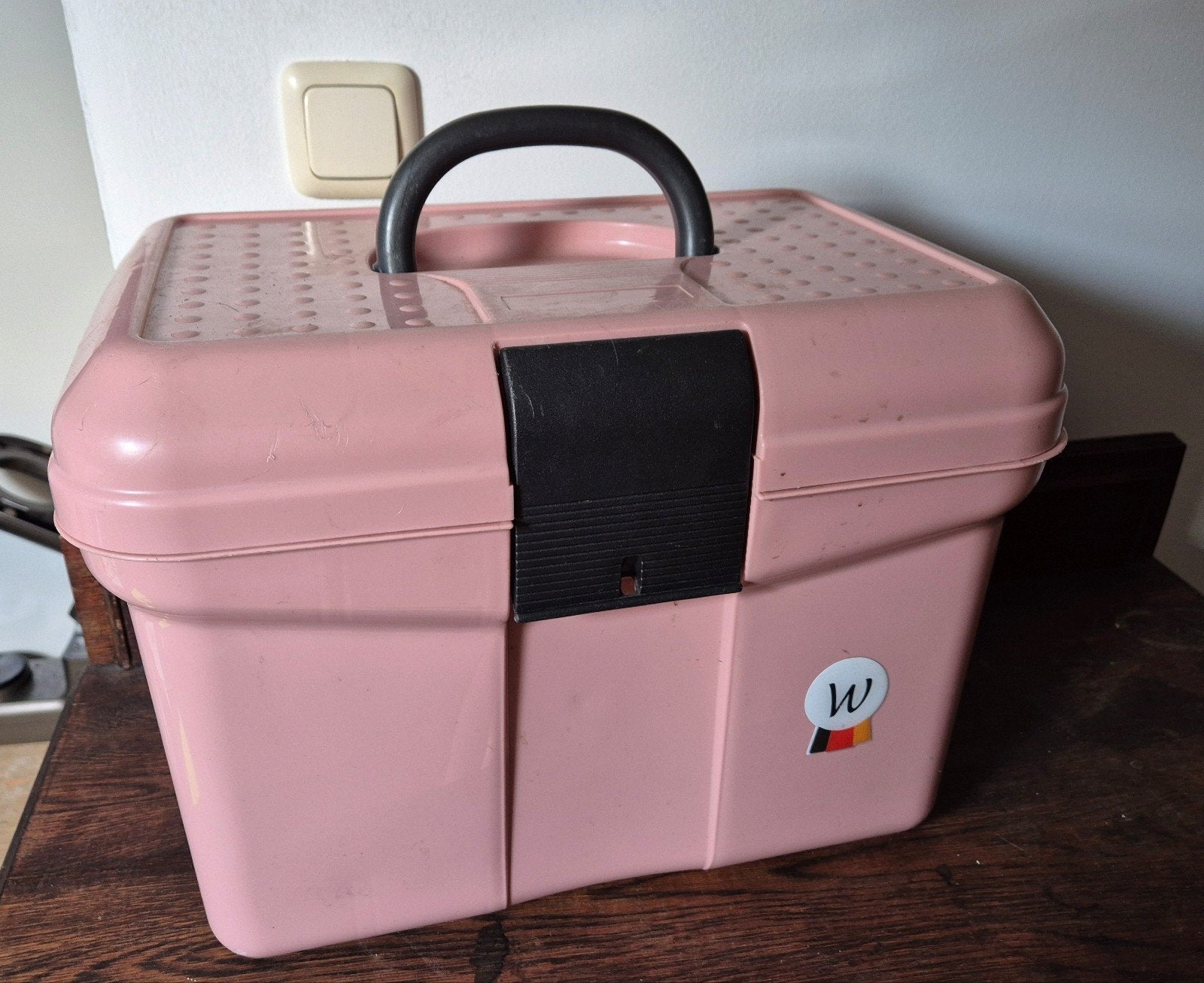 Roze Waldhausen poetsbox., Dieren en Toebehoren, Paarden en Pony's | Verzorgingsproducten, Ophalen of Verzenden