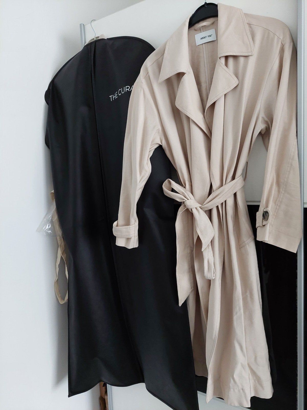 AboutYou licht beige trenchcoat mantel maat 34 XS Nieuw, Verzenden, Beige, Nieuw, AboutYou