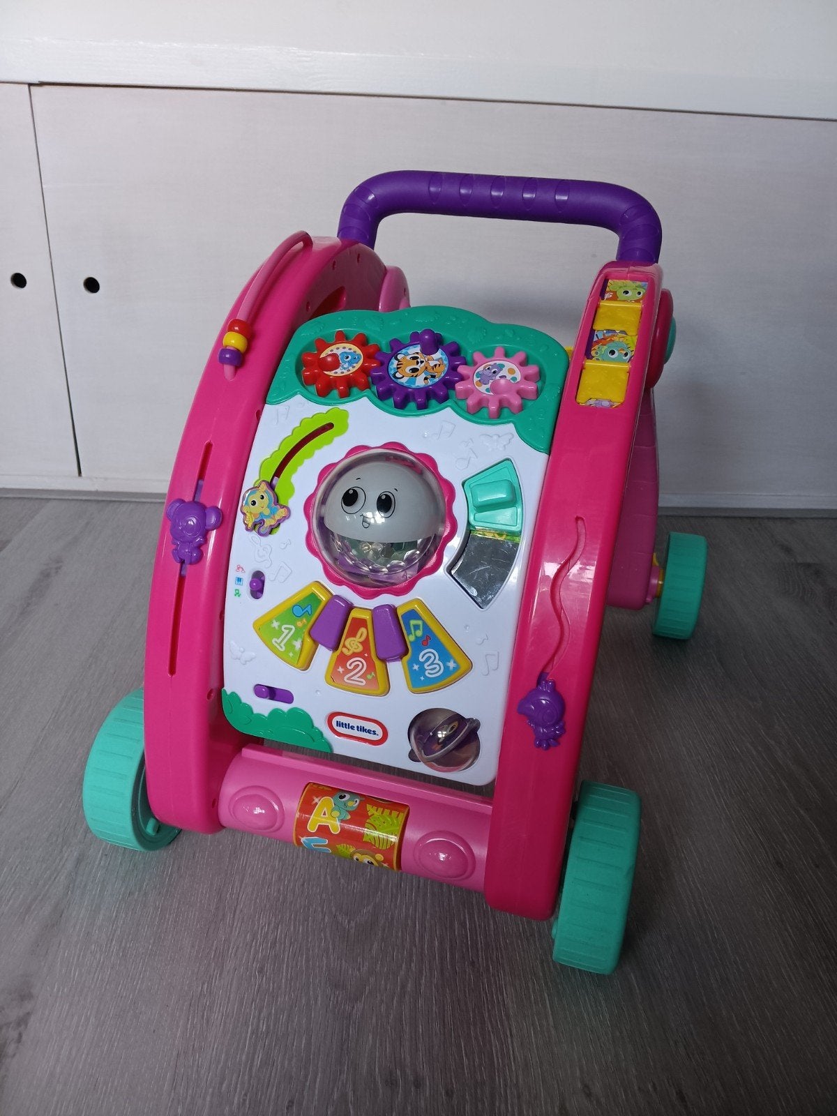loopwagentje roze, Kinderen en Baby's, Ophalen of Verzenden, Overige typen, Met licht