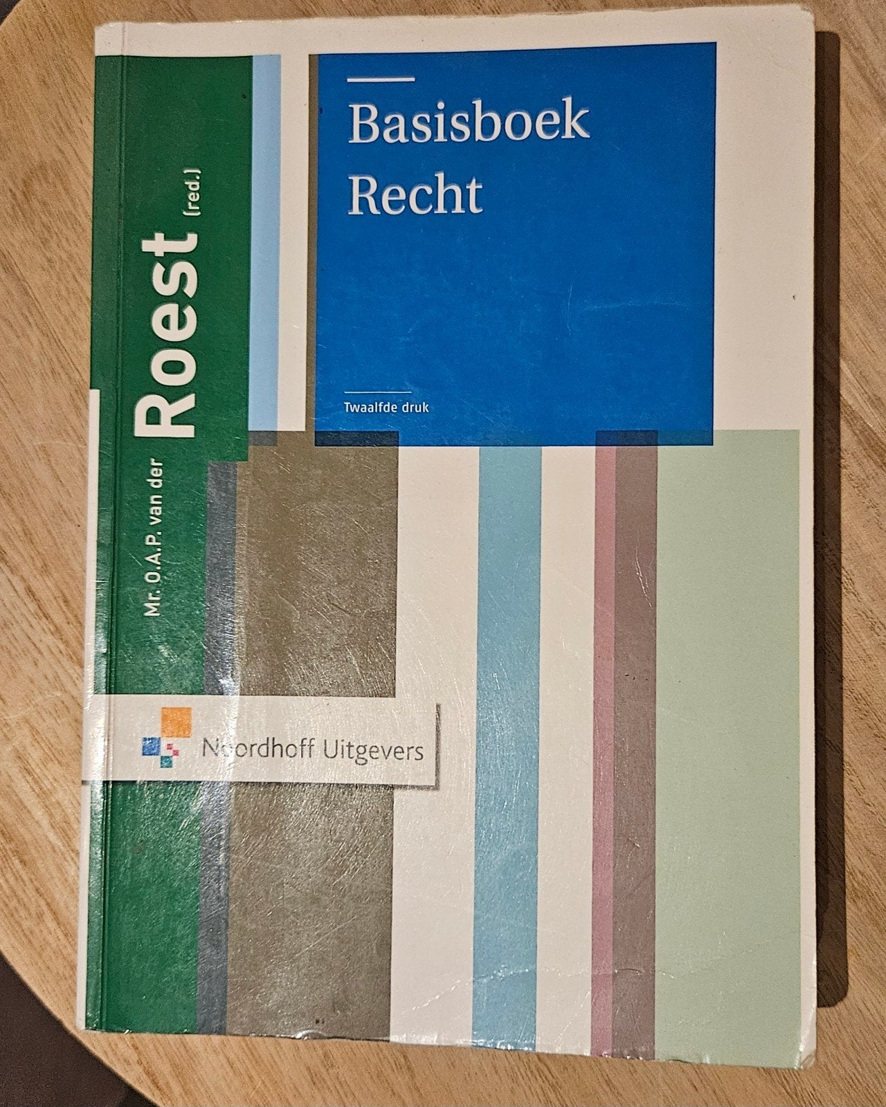 Basisboek Recht - Mr. O.A.P. van der Roest (red.), Verzenden, Gamma, Gelezen, Mr. O.A.P. van der Roest (red.)