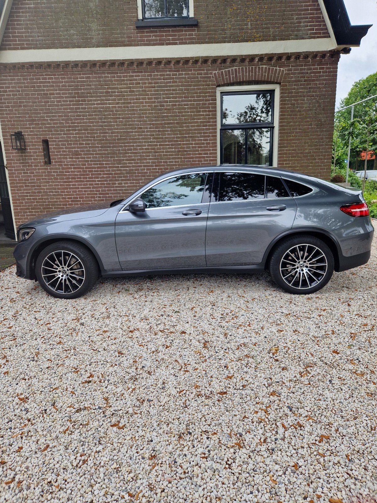 Mercedes-Benz GLC Coupé 250 211pk 4MATIC 9G-TRONIC 2018, Zwart, 4 cilinders, Leder, Vierwielaandrijving