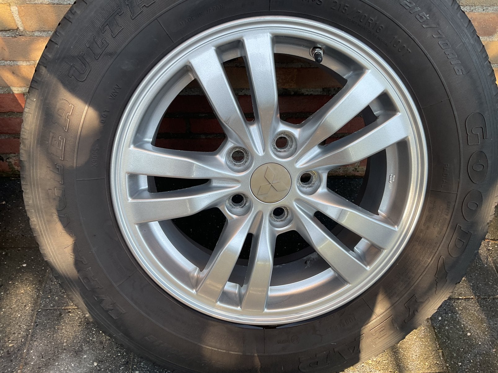 16 inch LM Mitsubishi outlander 2012-2021, Ophalen, 215 mm, Velg(en), 16 inch