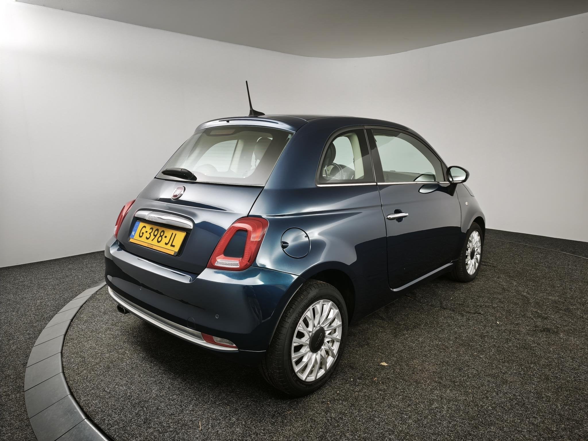 Fiat 500 0.9 TwinAir Turbo Lounge | Navigatie | Panoramadak, Auto's, Voorwielaandrijving, Met garantie (alle), Origineel Nederlands
