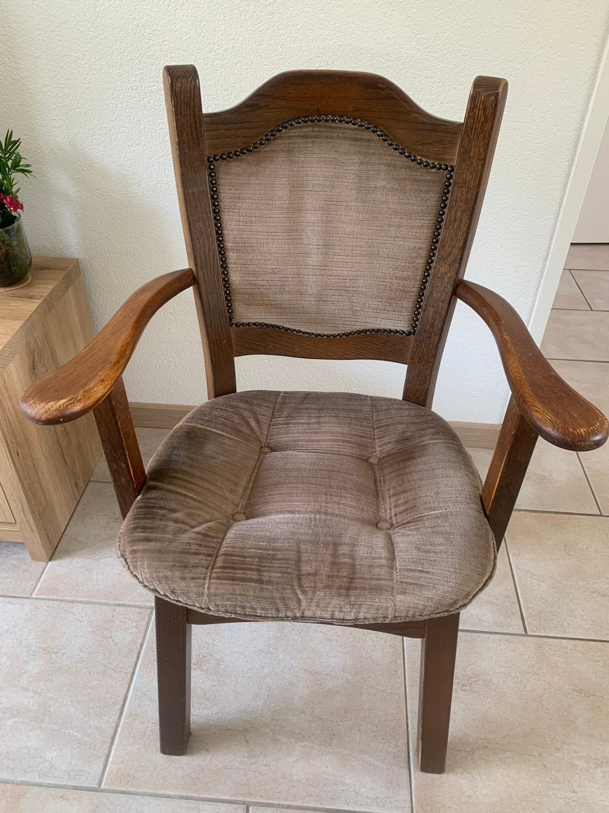 Senioren stoel., Ophalen, Minder dan 75 cm, Hout, 50 tot 75 cm