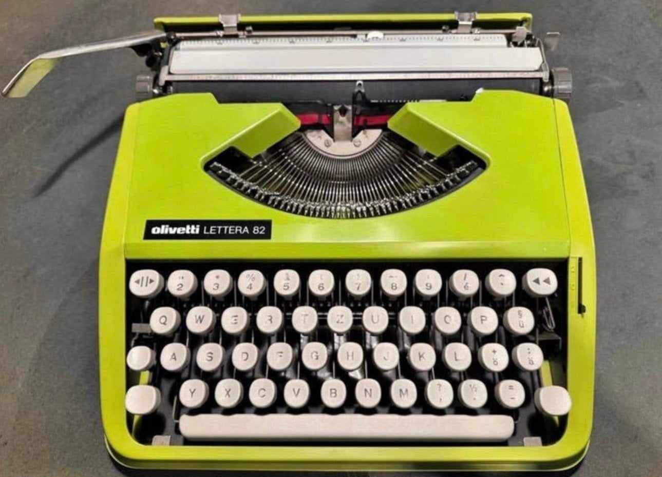 Olivetti Lettera 85 Vintage Typemachine groen, Diversen, Ophalen of Verzenden, Gebruikt
