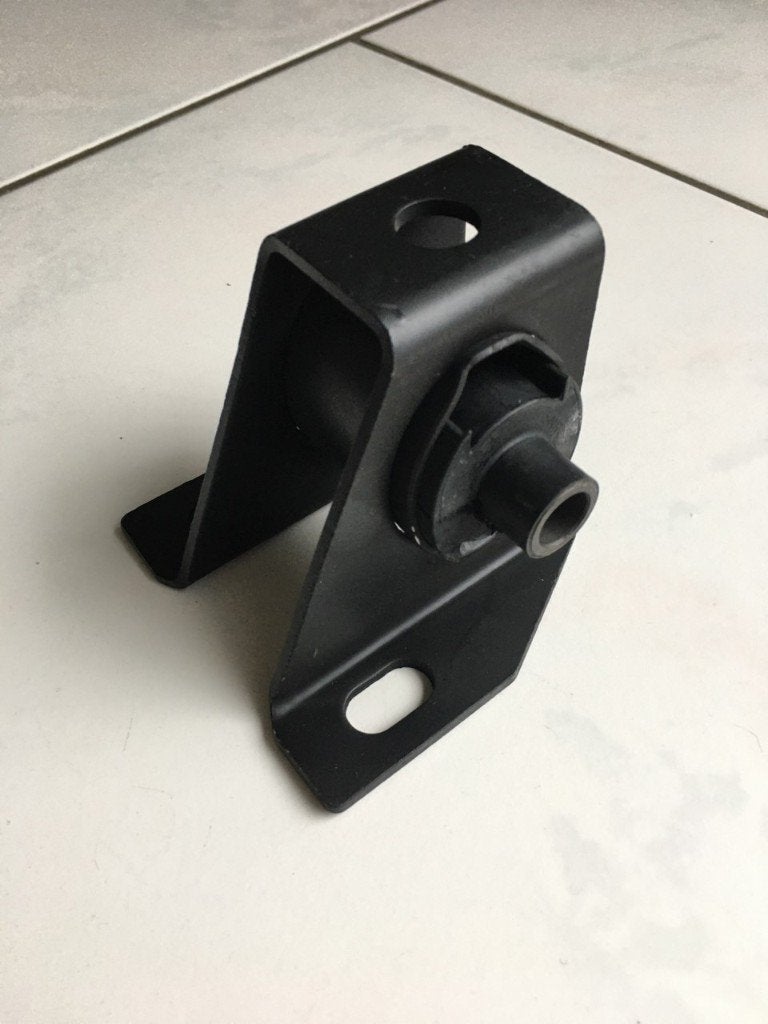 Te koop automaatbaksteun rubber dodge d200 ramcharger b200, Auto diversen, Overige Auto diversen, Ophalen of Verzenden