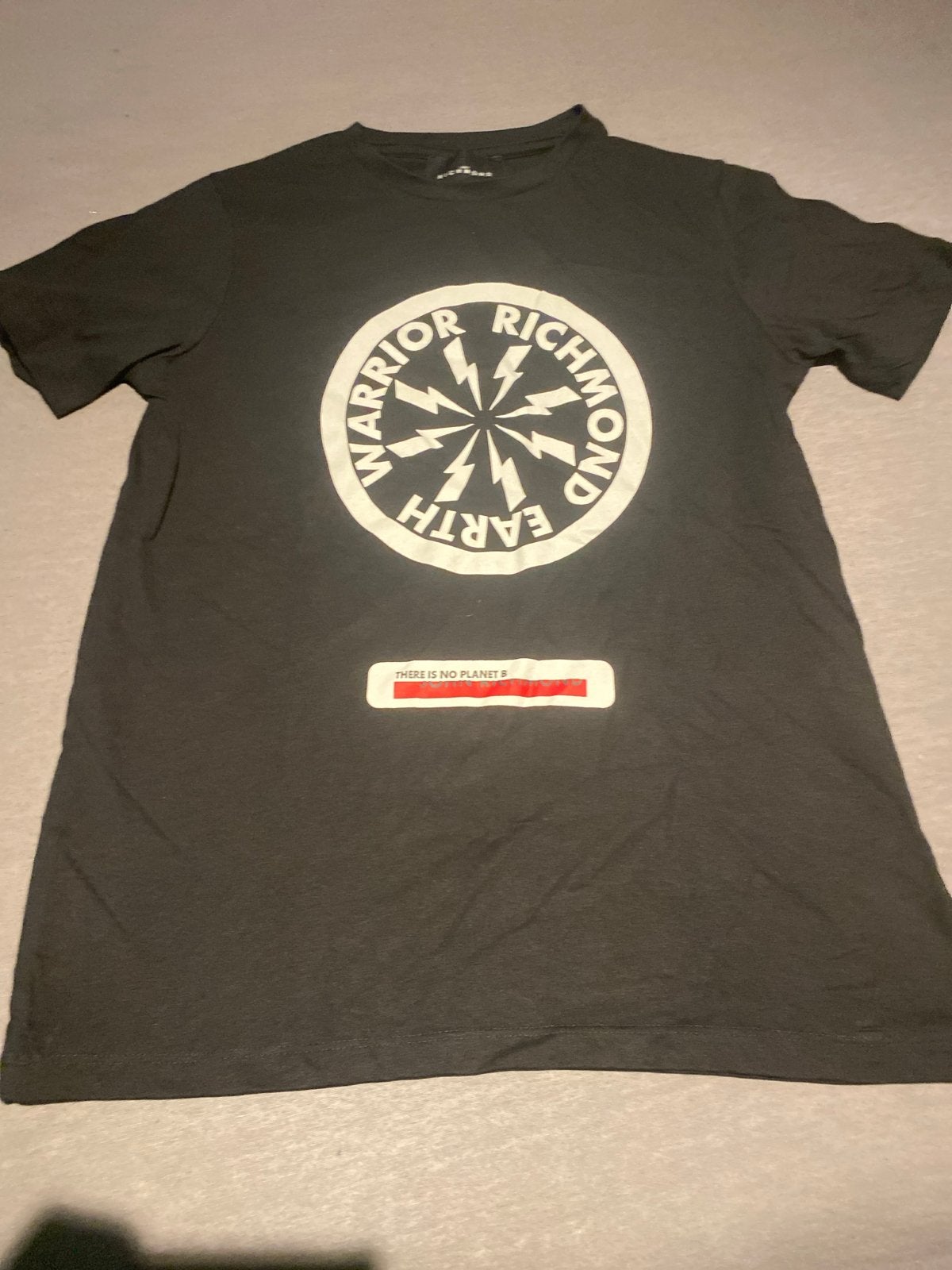 John Richmond T-shirt Zwart Maat 16 - Origineel & Stijlvol, Kleding | Dames, Maat 38/40 (M), Zwart, Ophalen of Verzenden, Zo goed als nieuw