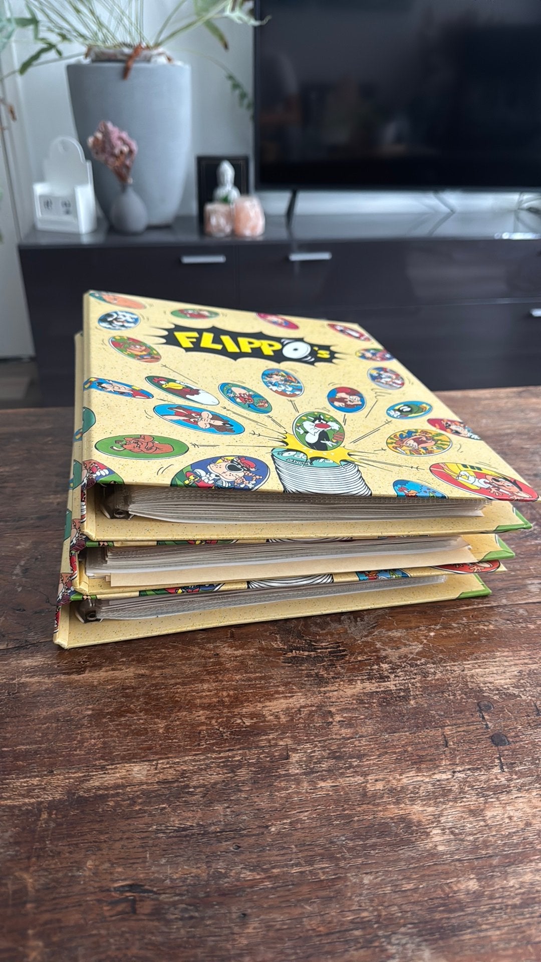 3 mappen deel 1 flippo’s (bijna) compleet, Ophalen of Verzenden, Verzameling