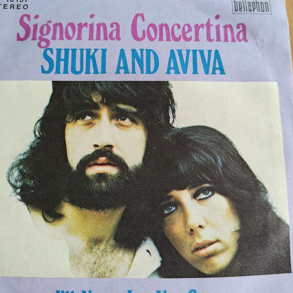 Shuki and Aviva - Signorina Concertina (Bellaphon single), Ophalen of Verzenden, Gebruikt