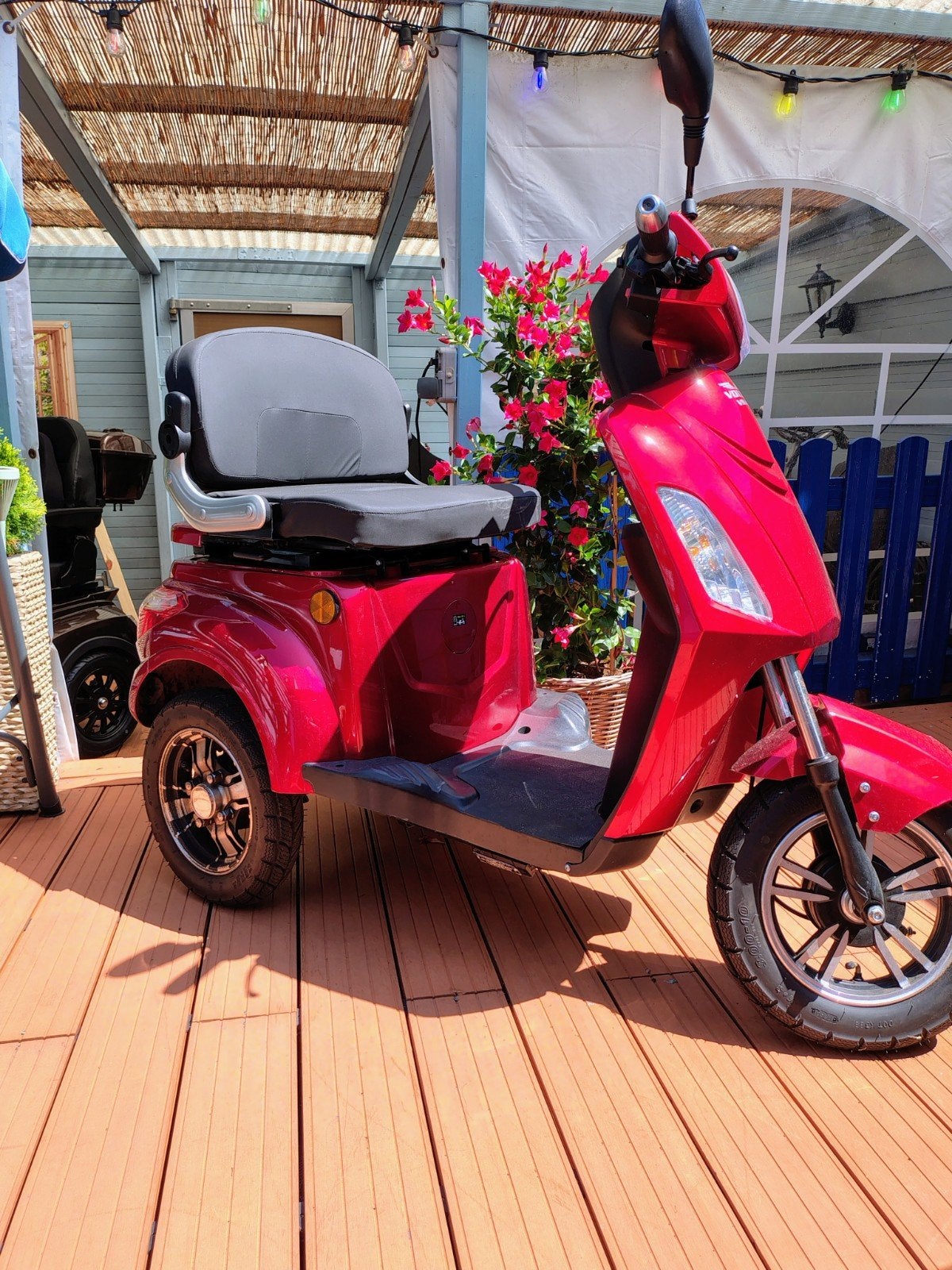 Scootmobiel Volta M4 driewieler 1000w motor 2 batt van 20A, Diversen, Brommobielen en Scootmobielen, Zo goed als nieuw, 16 km/u of meer