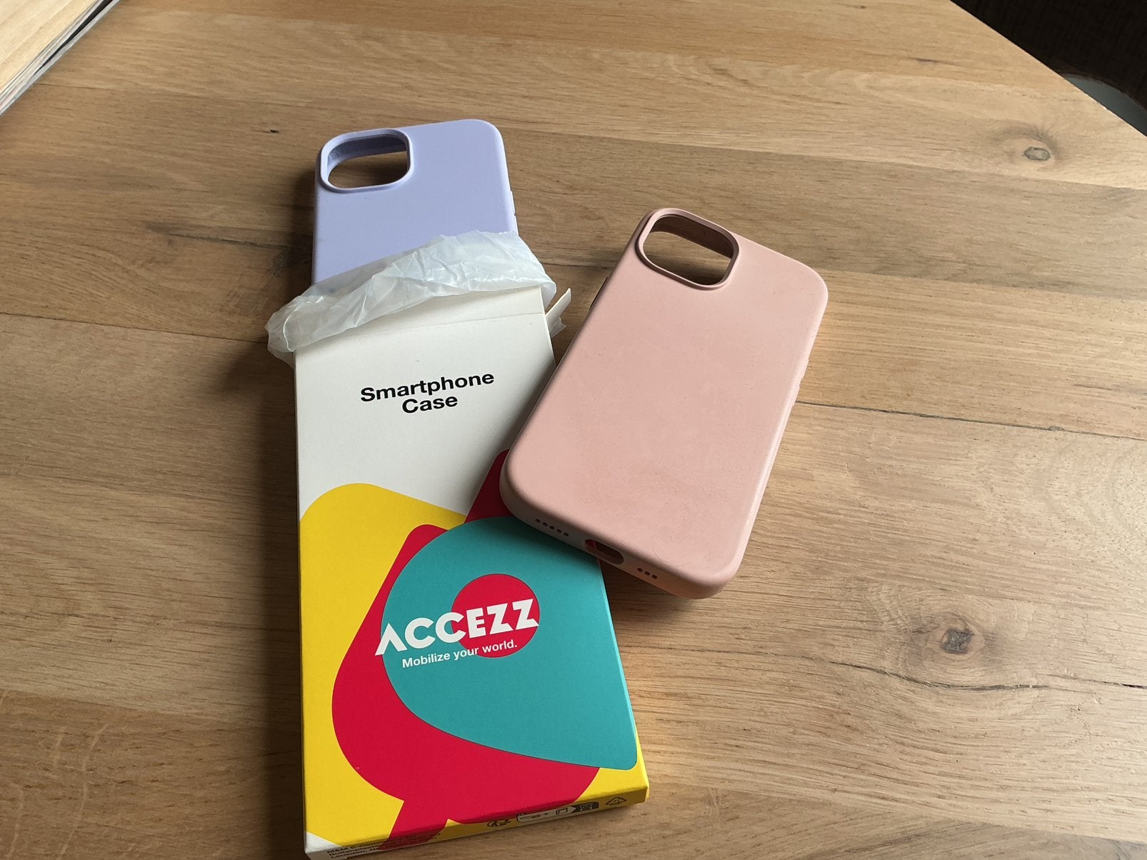 Iphone 15 hoesjes siliconen, Telecommunicatie, IPhone 15, Frontje of Cover, Ophalen of Verzenden, Zo goed als nieuw