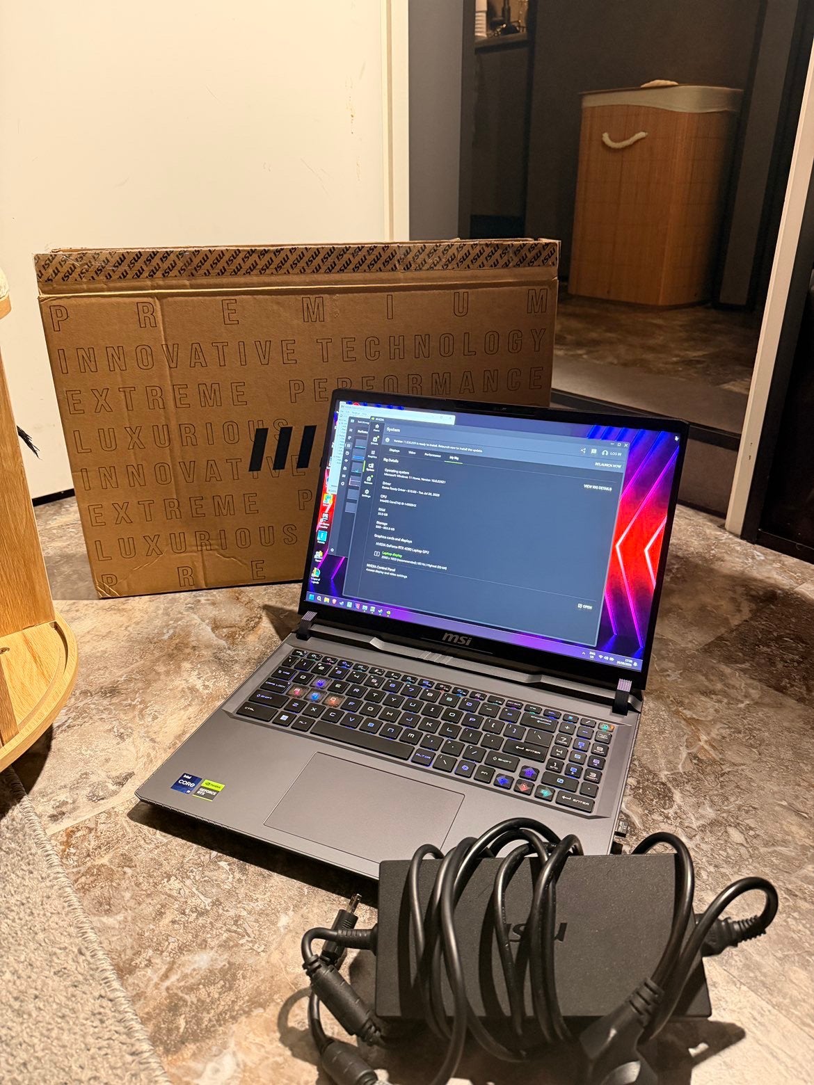 MSI Vector 16 i9-14900HX RTX 4080 32GB, Met videokaart, Ophalen of Verzenden, Zo goed als nieuw, Gaming