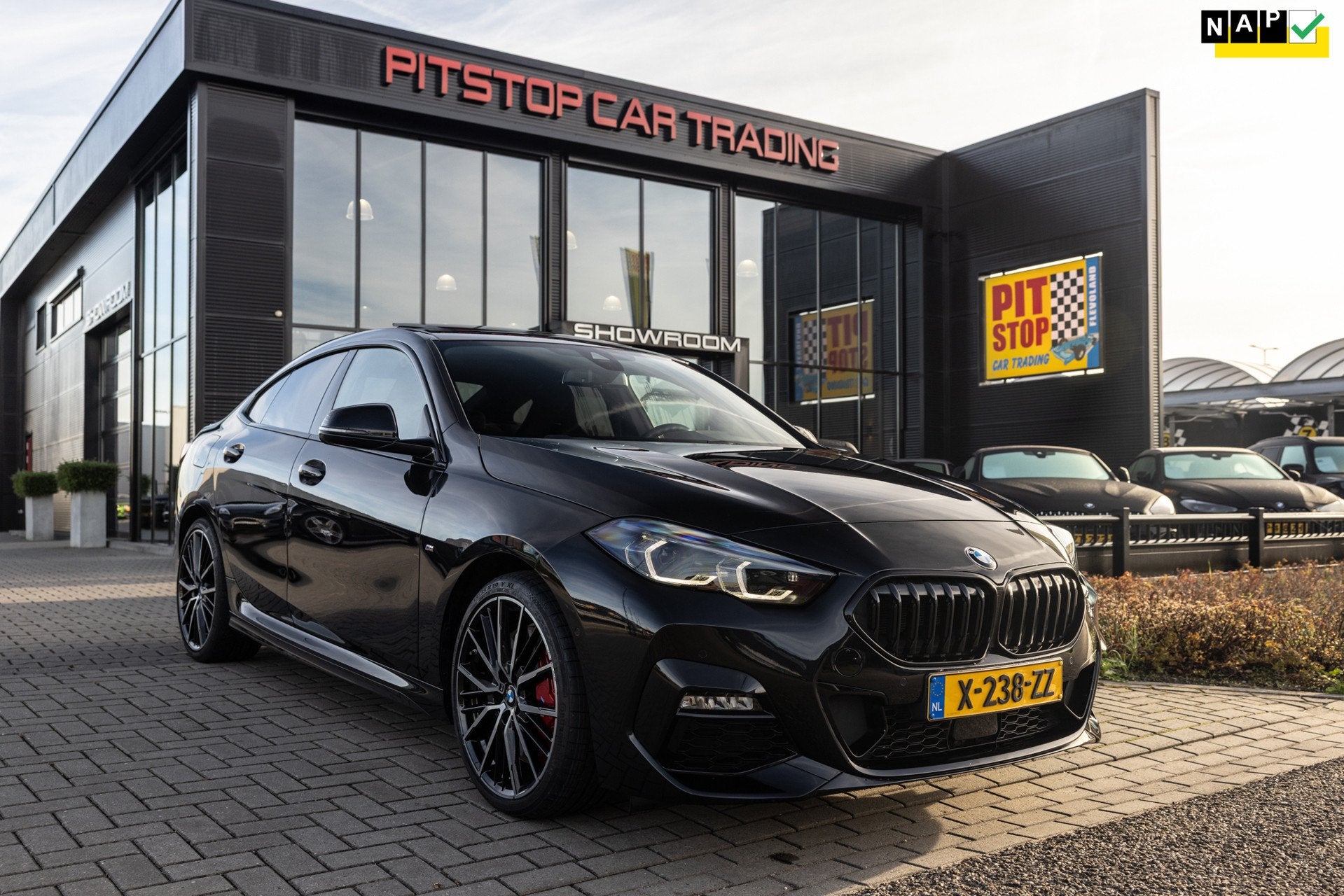 BMW 2-serie Gran Coupé 220i, M-Sport, Panoramadak, Stoel&St, Gebruikt, Euro 6, 4 cilinders, Zwart
