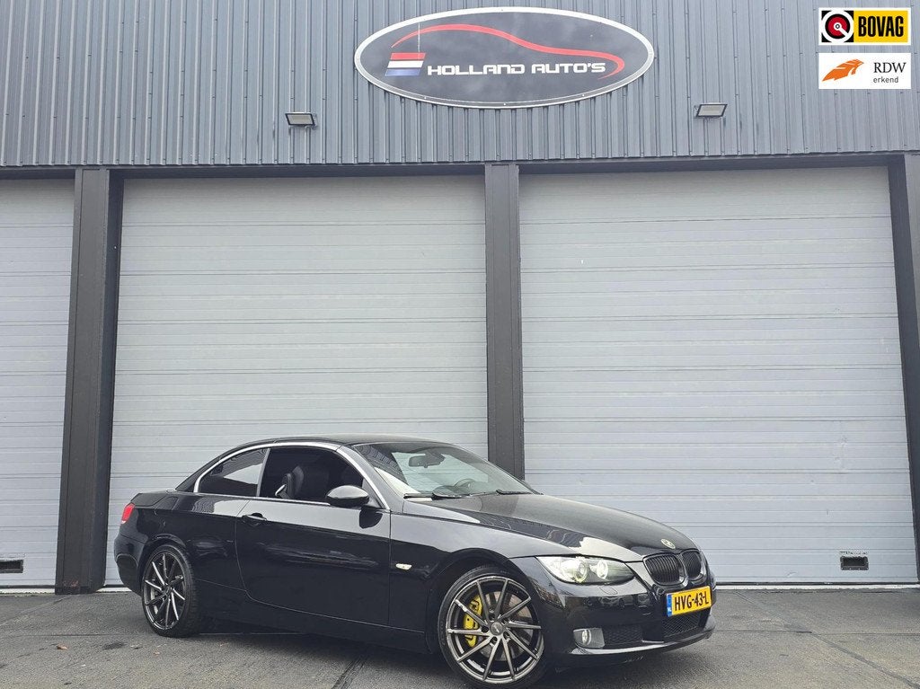 BMW 3-serie Cabrio 330i, Auto's, Achterwielaandrijving, Gebruikt, Zwart, Cabriolet
