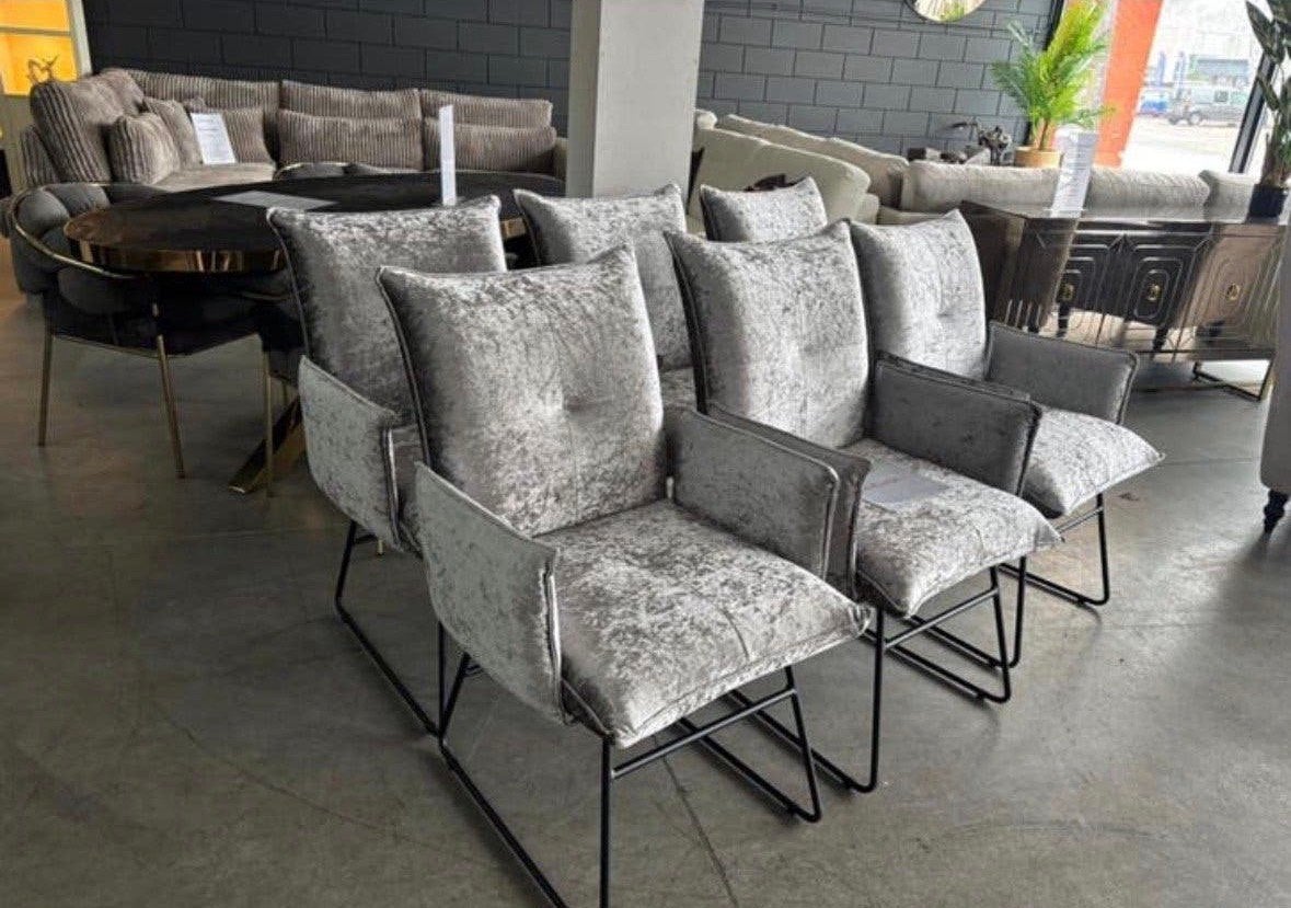 Set 6 stoelen Glitzz zilver showroom opruiming, Ophalen of Verzenden, Zo goed als nieuw, Stof