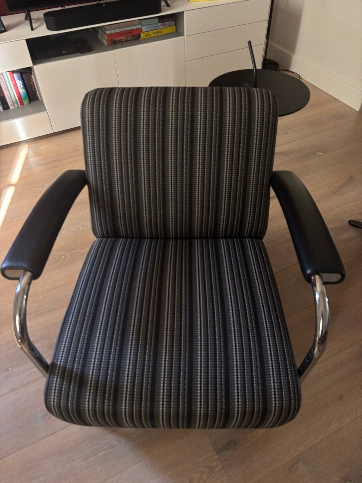 Leolux Scylla fauteuil - Zo goed als nieuw, Ophalen, 75 tot 100 cm, Zo goed als nieuw, Stof
