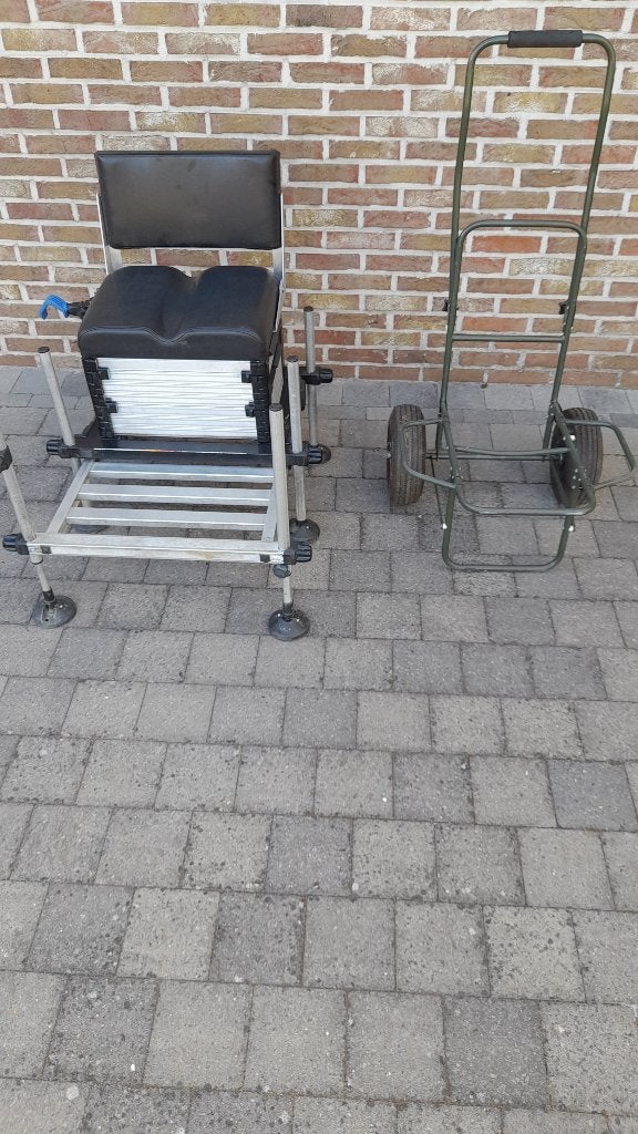 Rive kist en spinhengels, Ophalen, Gebruikt, Complete set