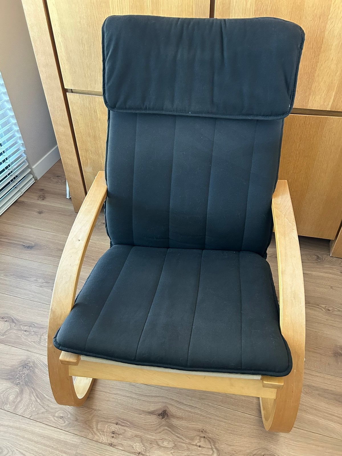 Ikea stoel zwart, Ophalen, Gebruikt, Minder dan 75 cm, 50 tot 75 cm