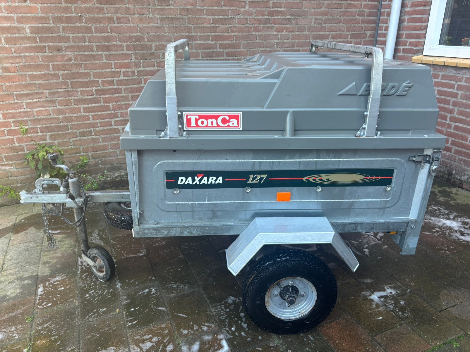 Daxara 127 bij erde aanhangertje/ bagagewagen, Ophalen, Zo goed als nieuw