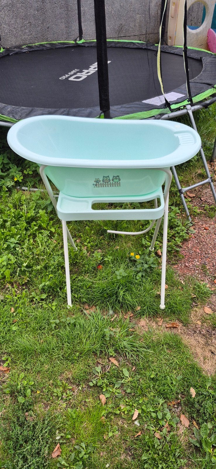 Bébé-jou babybadje met standaard en uiltjes design, Ophalen, Gebruikt, Badje, Bébé-jou