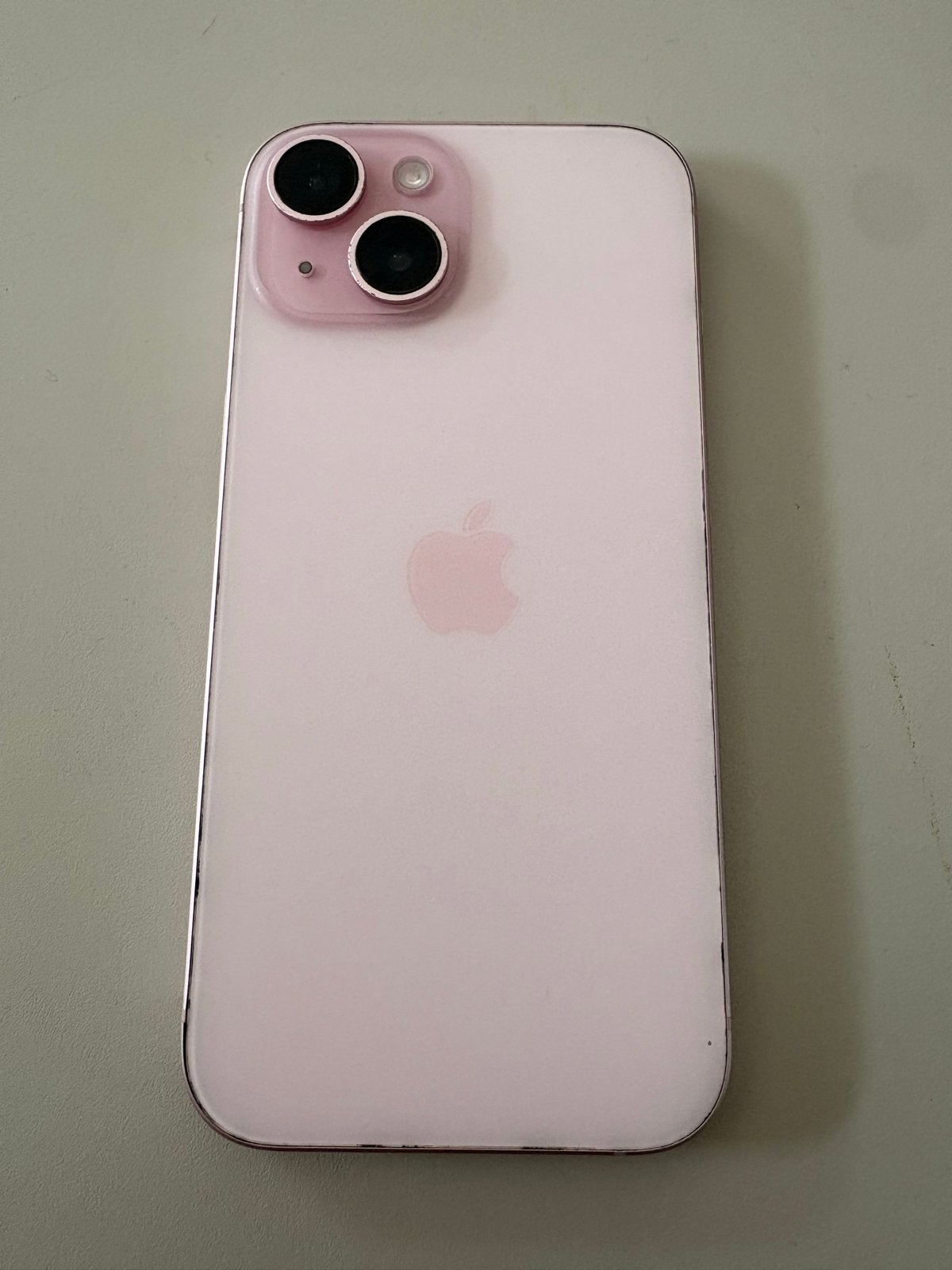Apple iPhone 15mini Roze 128GB - Zo goed als nieuw, 128 GB, IPhone 15, Ophalen of Verzenden, Zo goed als nieuw