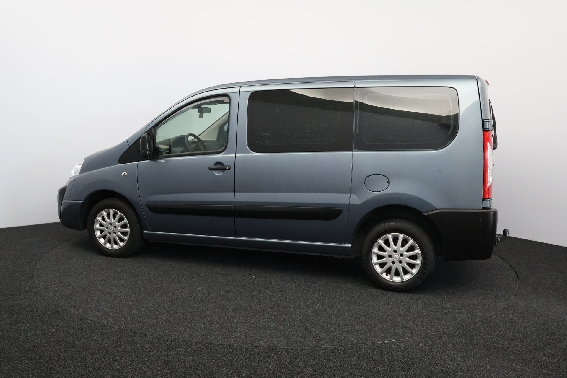 Peugeot Expert 227 2.0 HDI L1H1 Navteq 2 MARGE!/ 56.000 KM N, Auto's, Voorwielaandrijving, Euro 5, Stof, Gebruikt