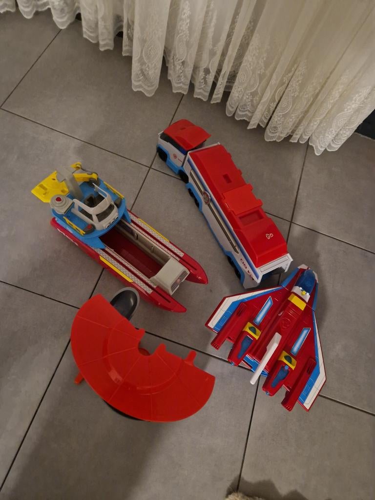 Paw Patrol voertuigen set: boot, vliegtuig en trein, Ophalen of Verzenden, Gebruikt