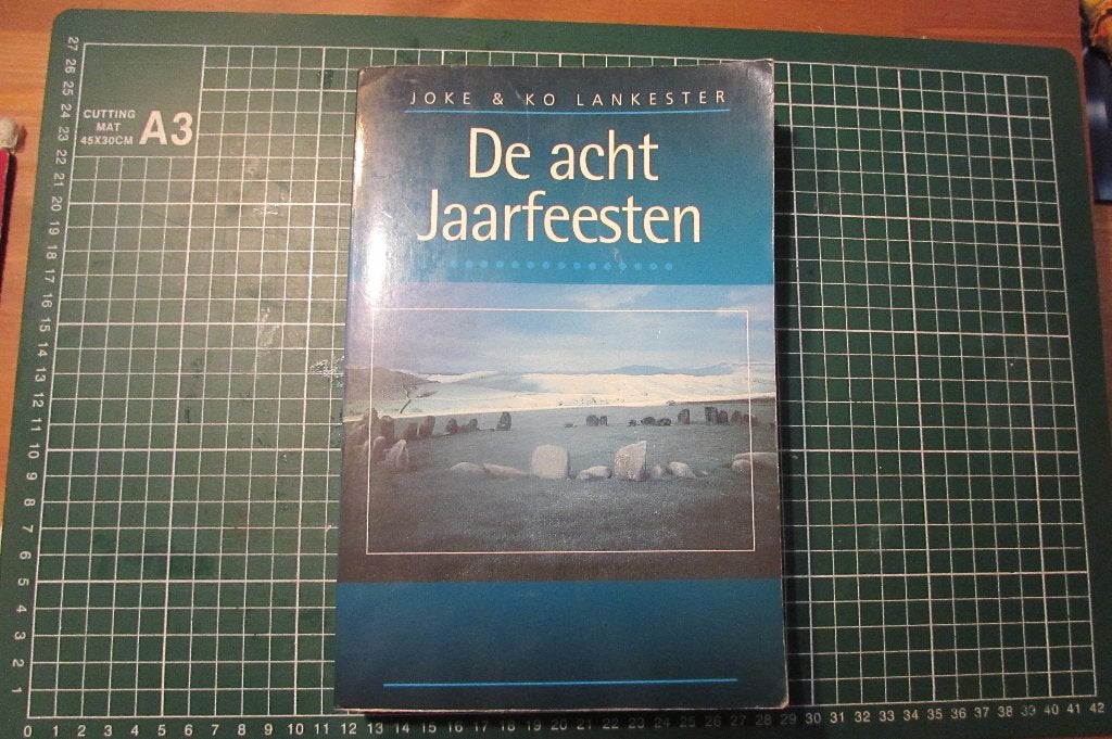 Acht jaarfeesten, Boeken, Gelezen, Achtergrond en Informatie, Spiritualiteit algemeen, Joke & Ko Lankester
