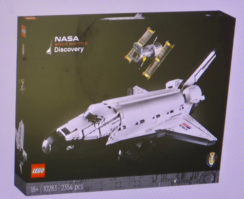 LEGO 10283 nieuw gesealde doos NASA Space Shuttle Discovery, Ophalen of Verzenden, Nieuw