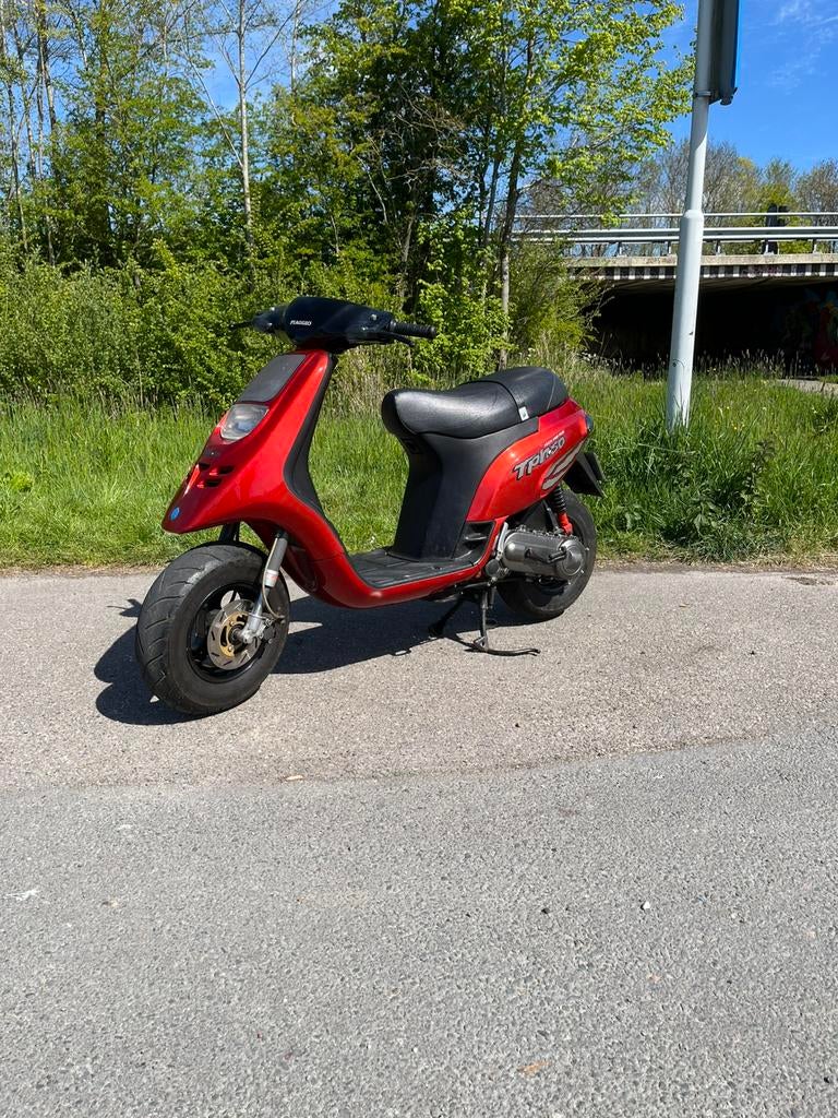 Piaggio typhoon 70cc wok!, Ophalen, Zo goed als nieuw, Tweetakt, Overige modellen