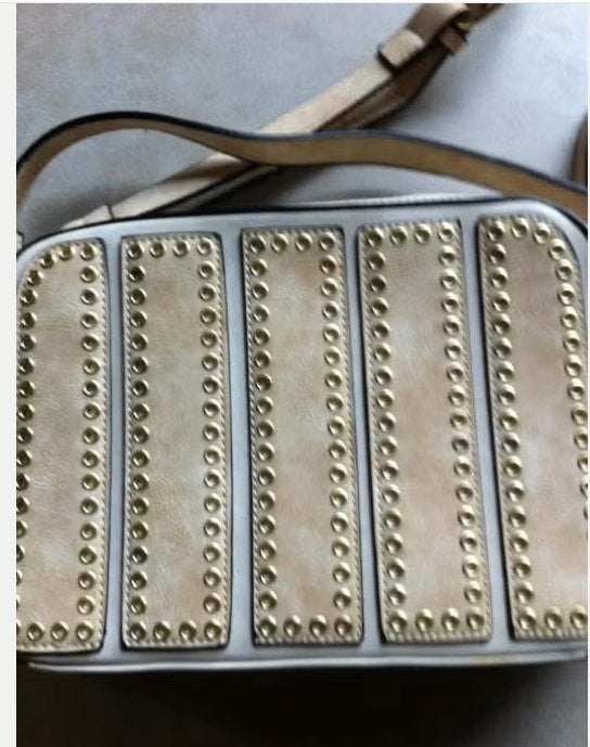 Sjeike dames schoudertas beige/goud Br26H19cmD7cm, Sieraden, Tassen en Uiterlijk, Tassen | Damestassen, Ophalen of Verzenden, Zo goed als nieuw