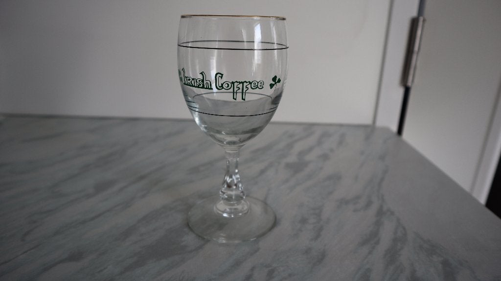 Iris Coffee glas met maatverdeling, Verzamelen, Glas en Borrelglaasjes, Ophalen of Verzenden, Zo goed als nieuw, Overige typen