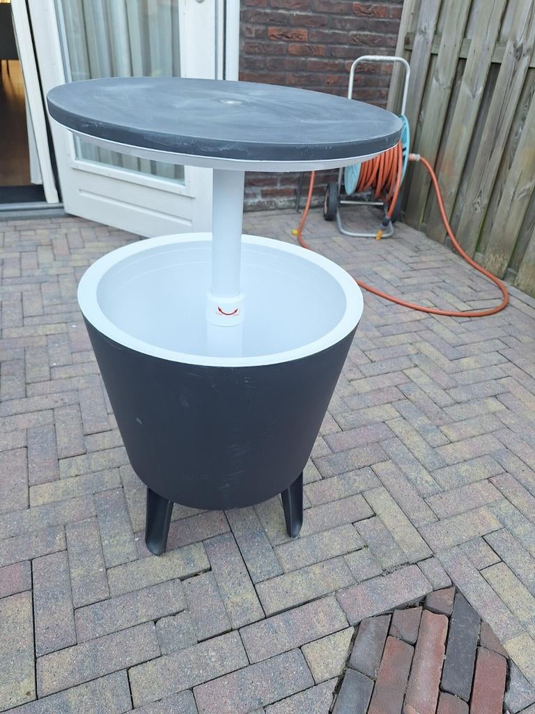 Koelbar   partytafel, Ophalen, Rond