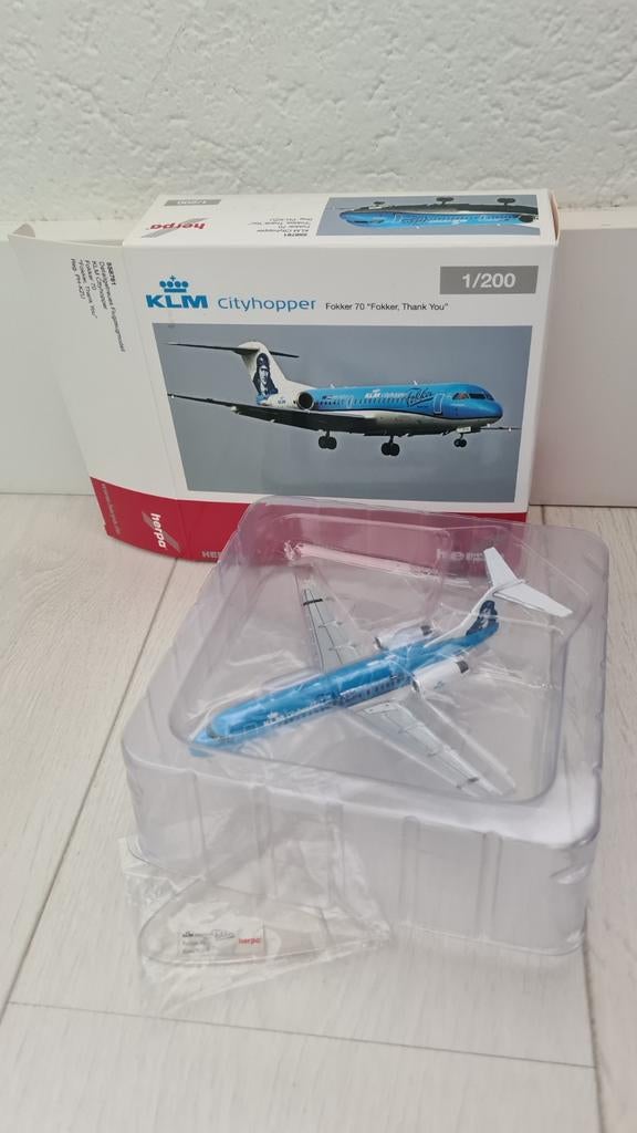 Nieuwe Herpa KLM Cityhopper Fokker 70 "Fokker, Thank You", Overige merken, 1:200 of kleiner, Nieuw, Ophalen of Verzenden