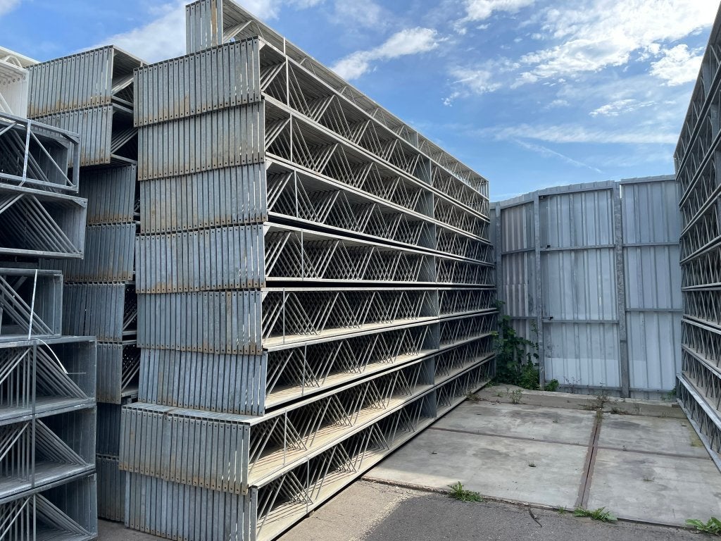 Traliespanten Lengte= 7.900 mm| Hoogte= 410 mm, Doe-het-zelf en Verbouw, Metalen, Ophalen, Gebruikt, Overige metalen