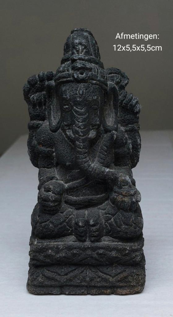 Ganesha-beeld van beton voor €25
Afmetingen: 12x5,5x5,5cm, Ophalen of Verzenden, Zo goed als nieuw