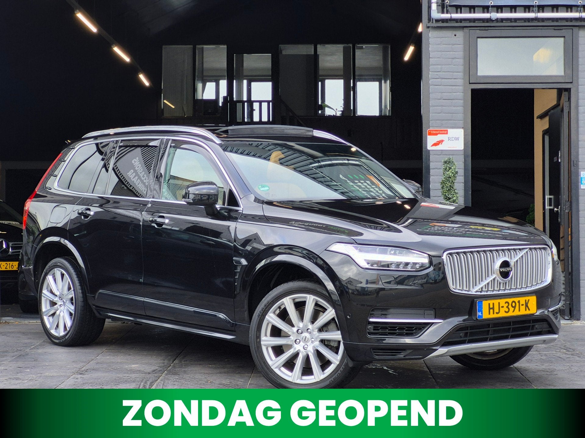 Volvo XC90 2.0T8 Twin Engine AWD Inscription|2e eig|NAP|7zit, Gebruikt, 7 stoelen, Zwart, Vierwielaandrijving