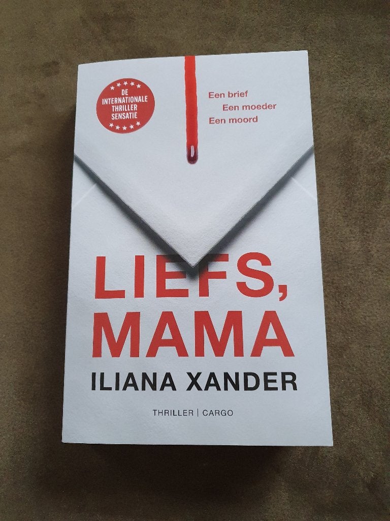    LIEFS , MAMA  van  Iliana Xander, Ophalen of Verzenden, Zo goed als nieuw