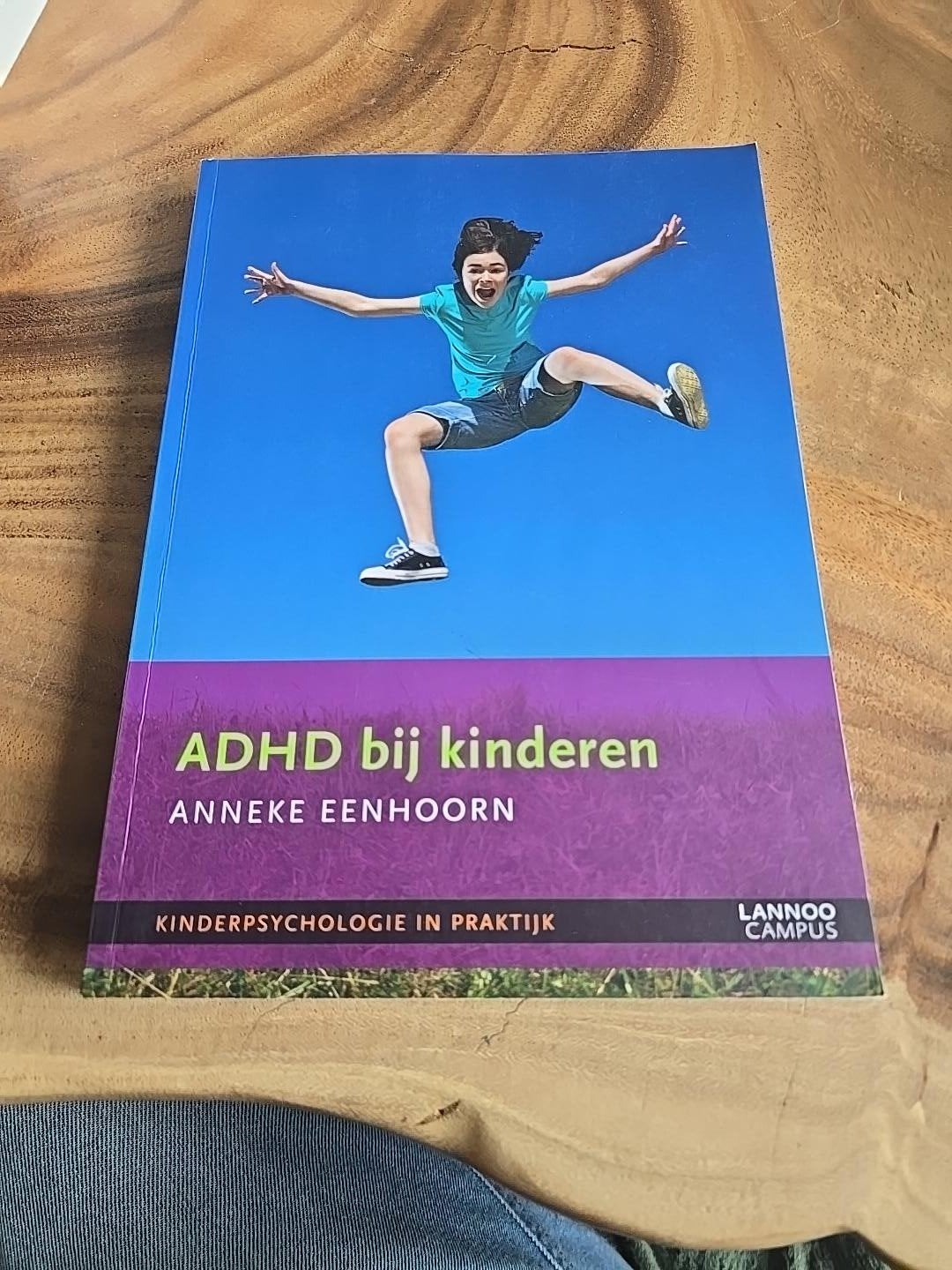 ADHD bij kinderen – Anneke Eenhoorn – Kinderpsychologie in p, Boeken, Ophalen of Verzenden, Zo goed als nieuw, Ontwikkelingspsychologie