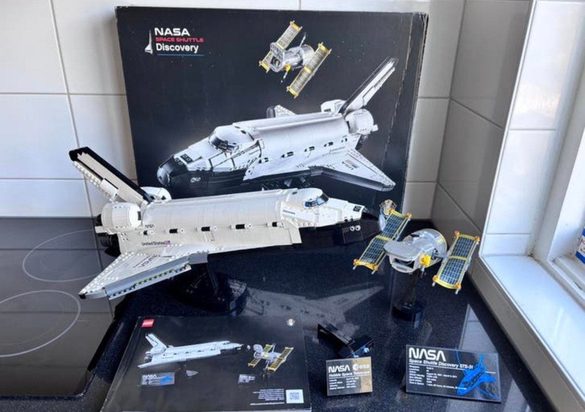 LEGO Icons 10283 NASA Space Shuttle Discovery , met doos, Ophalen of Verzenden, Zo goed als nieuw